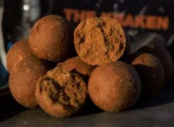 Vital Baits Boilies The Kraken 24mm (5kg) -Fishing Verkoop 09692400be47237f
