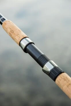 Ultimate Recruit Feeder 330 Cork -Fishing Verkoop e1bed7779f720fb2